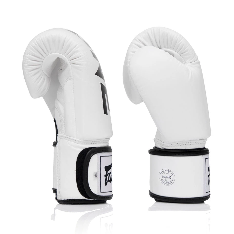 FAIRTEX BOXING GLOVES ONE CHAMPIONSHIP BGV1 - WHITE 5 FAIRTEX BOXING GLOVES ONE CHAMPIONSHIP BGV1 - WHITE - Image 3