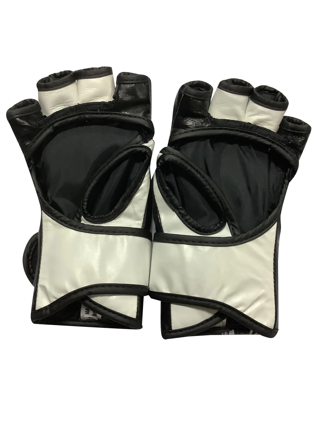 MUAY THAI MMA GLOVES FAIRTEX ULTIMATE COMBAT OPEN THUMB FGV12 - BLACK / WHITE 5 MUAY THAI MMA GLOVES FAIRTEX ULTIMATE COMBAT OPEN THUMB FGV12 - BLACK / WHITE - Image 3