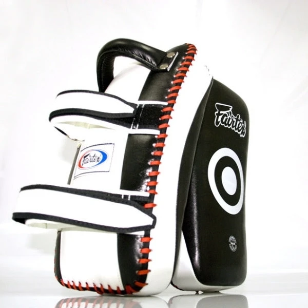 MUAY THAI PADS FAIRTEX STANDARD CURVED KICK PADS - KPLC2 4 MUAY THAI PADS FAIRTEX STANDARD CURVED KICK PADS - KPLC2 - Image 2