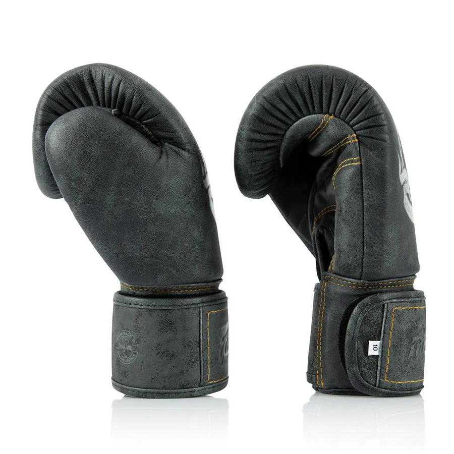 Fairtex Boxing Gloves / Heart Of The Warrior 5 Fairtex Boxing Gloves / Heart Of The Warrior - Image 3