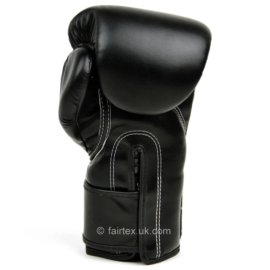 Fairtex Boxing Gloves / Microfibre / Black 5 Fairtex Boxing Gloves / Microfibre / Black - Image 3