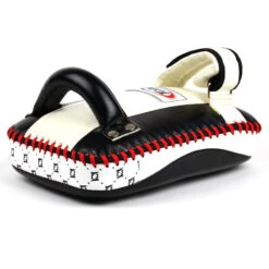 Fairtex Thai Kick Pads / Small Curved / KPLC1 -BOXING GLOVES Shop FTX KPLC1 2