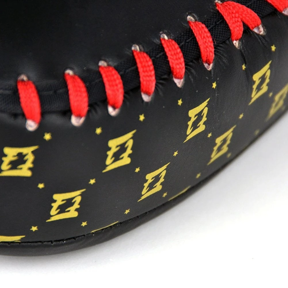 MUAY THAI PADS FAIRTEX SMALL CURVED LIGHT WEIGHT - KPLC6 BLACK/GOLD 4 MUAY THAI PADS FAIRTEX SMALL CURVED LIGHT WEIGHT - KPLC6 BLACK/GOLD - Image 2