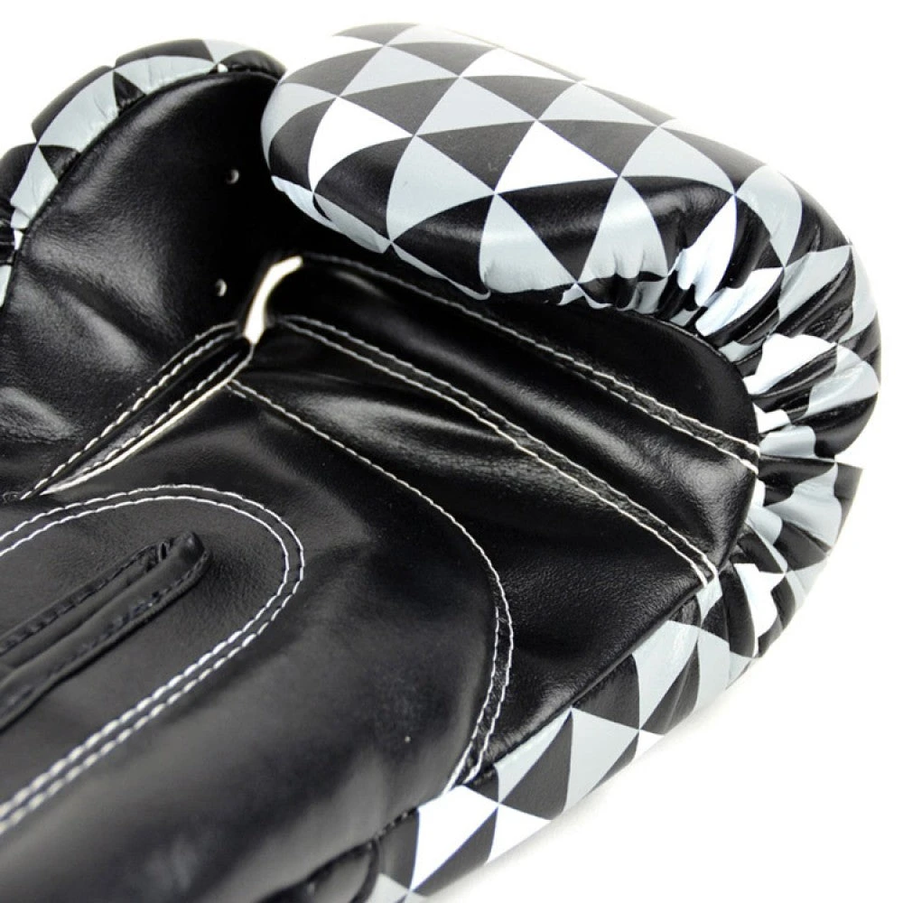 MUAY THAI MICROFIBER BOXING GLOVES FAIRTEX BGV14 - BLACK PRISM 6 MUAY THAI MICROFIBER BOXING GLOVES FAIRTEX BGV14 - BLACK PRISM - Image 4