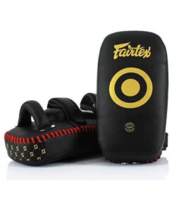 MUAY THAI PADS FAIRTEX CURVED LIGHT WEIGHT KICK PADS - KPLC5 BLACK