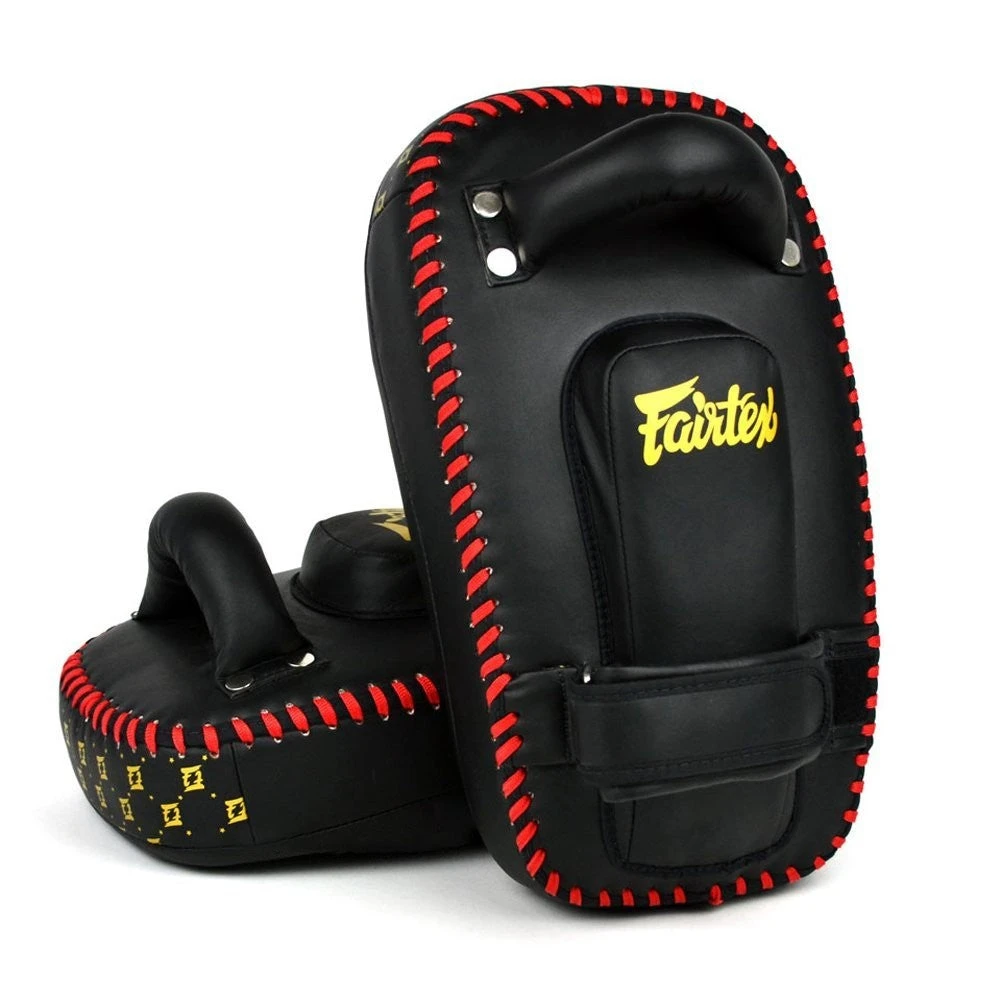 MUAY THAI PADS FAIRTEX SMALL CURVED LIGHT WEIGHT - KPLC6 BLACK/GOLD 3 MUAY THAI PADS FAIRTEX SMALL CURVED LIGHT WEIGHT - KPLC6 BLACK/GOLD