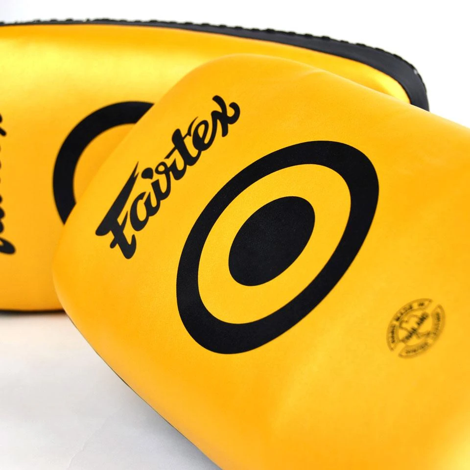MUAY THAI PADS FAIRTEX SMALL CURVED LIGHT WEIGHT - KPLC6 GOLD/BLACK 4 MUAY THAI PADS FAIRTEX SMALL CURVED LIGHT WEIGHT - KPLC6 GOLD/BLACK - Image 2