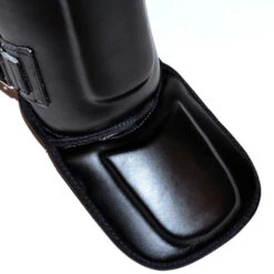 FAIRTEX SHIN GUARDS DOUBLE PADDED PROTECTOR SP3 - BLACK -BOXING GLOVES Shop SHINGUARDSFAIRTEXSP3BLACK 4