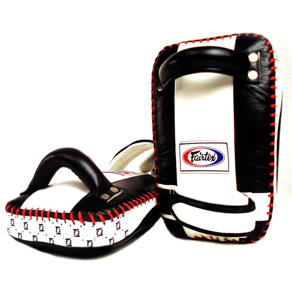 MUAY THAI PADS FAIRTEX SMALL CURVED KICK PADS - KPLC1 5 MUAY THAI PADS FAIRTEX SMALL CURVED KICK PADS - KPLC1 - Image 3