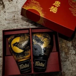 BGV26 Fairtex Harmony Six Black-Gold Boxing Gloves 15 BGV26 Fairtex Harmony Six Black-Gold Boxing Gloves -BOXING GLOVES Shop bgv26 fairtex harmony six black gold boxing gloves 620122