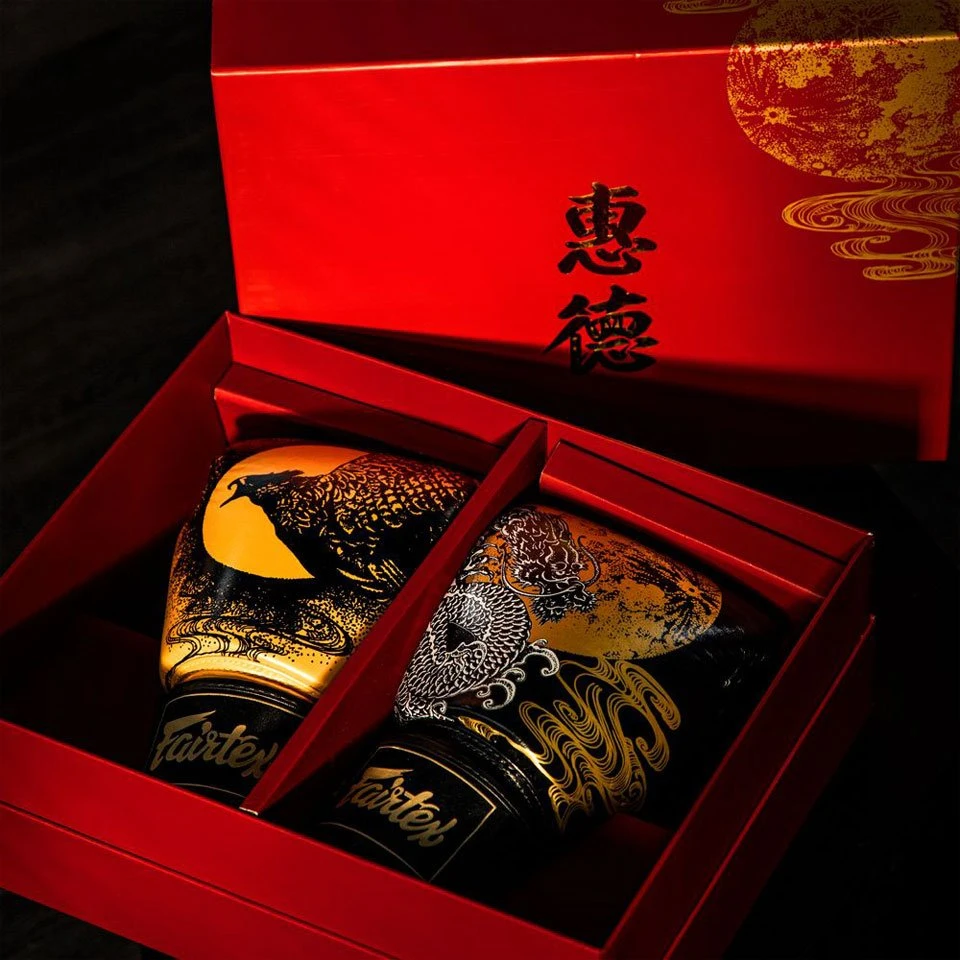 BGV26 Fairtex Harmony Six Black-Gold Boxing Gloves 9 BGV26 Fairtex Harmony Six Black-Gold Boxing Gloves - Image 7