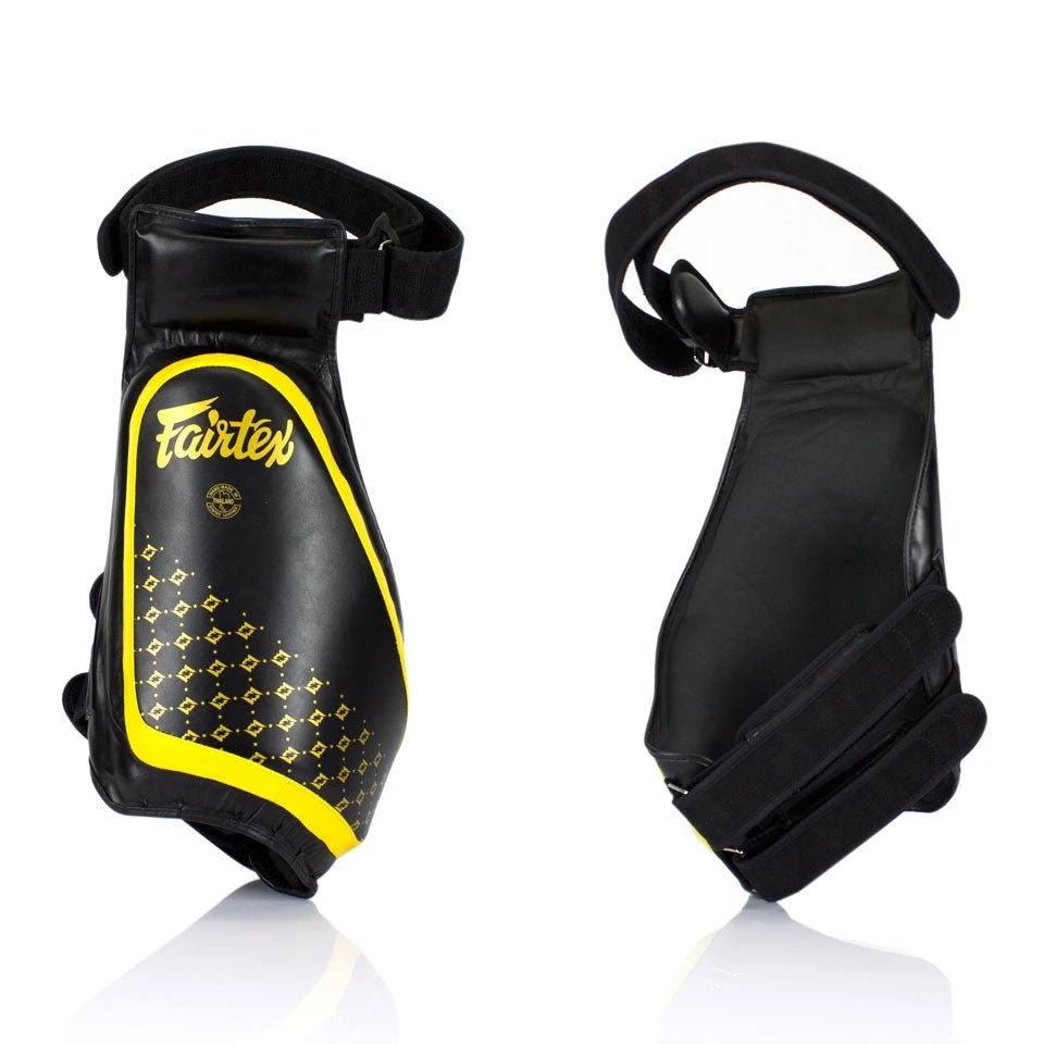 Fairtex TP4 Lightweight Thigh Pads - Black/Yellow 3 Fairtex TP4 Lightweight Thigh Pads - Black/Yellow