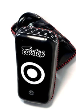 MUAY THAI PADS FAIRTEX SUPERIOR CURVED KICK PADS - KPLS2 9 MUAY THAI PADS FAIRTEX SUPERIOR CURVED KICK PADS - KPLS2 -BOXING GLOVES Shop muaythaikickpadskpls2 1
